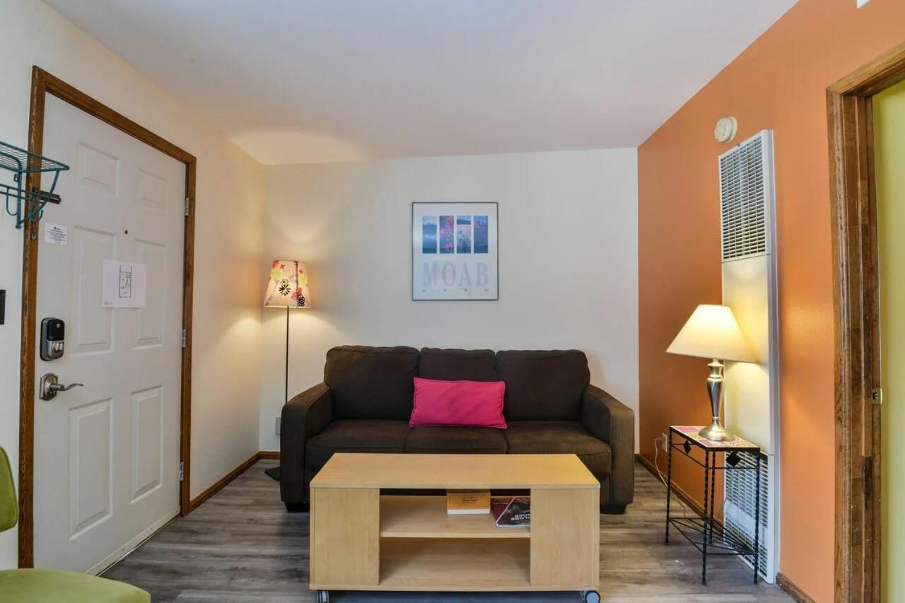 Villa Adventure Haven Near Downtown - Rose Tree 3 Moab Exterior foto