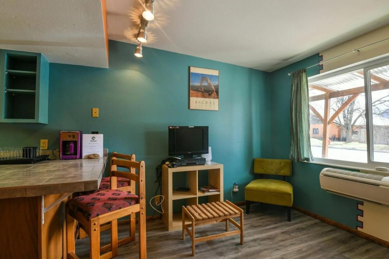 Villa Adventure Haven Near Downtown - Rose Tree 3 Moab Exterior foto